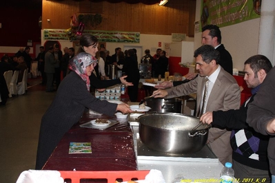 Tam boy resmi görebilmek için tıklayın