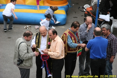 Tam boy resmi görebilmek için tıklayın