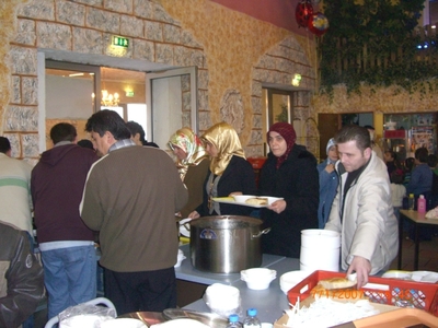 Tam boy resmi görebilmek için tıklayın