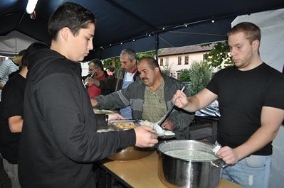 Tam boy resmi görebilmek için tıklayın