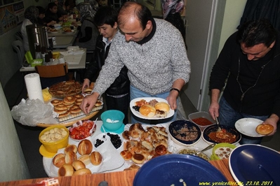 Tam boy resmi görebilmek için tıklayın