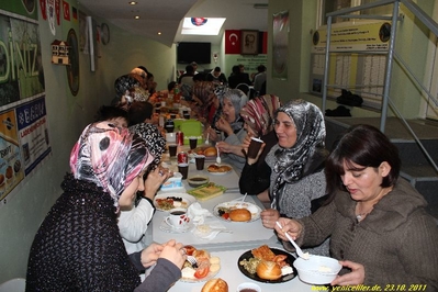 Tam boy resmi görebilmek için tıklayın