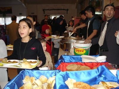 Tam boy resmi görebilmek için tıklayın