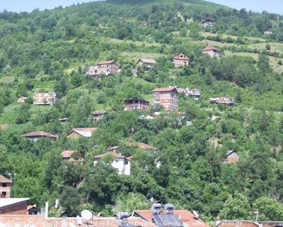 Tam boy resmi görebilmek için tıklayın