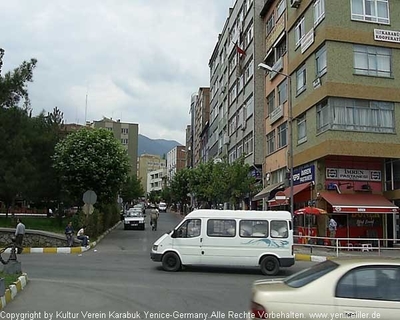 Tam boy resmi görebilmek için tıklayın