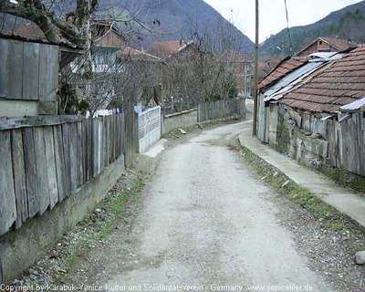 Tam boy resmi görebilmek için tıklayın