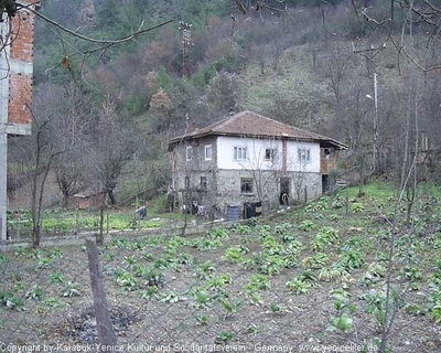 Tam boy resmi görebilmek için tıklayın