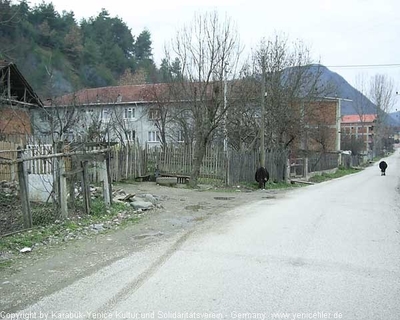 Tam boy resmi görebilmek için tıklayın