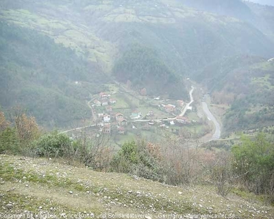 Tam boy resmi görebilmek için tıklayın