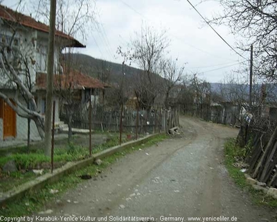 Tam boy resmi görebilmek için tıklayın