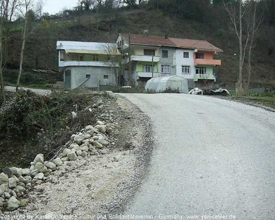 Tam boy resmi görebilmek için tıklayın