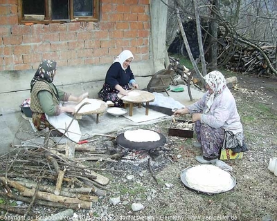 Tam boy resmi görebilmek için tıklayın