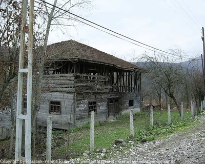 Tam boy resmi görebilmek için tıklayın