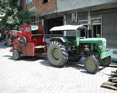 Tam boy resmi görebilmek için tıklayın