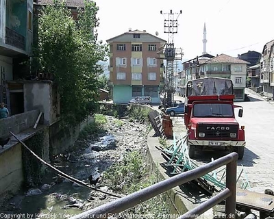 Tam boy resmi görebilmek için tıklayın