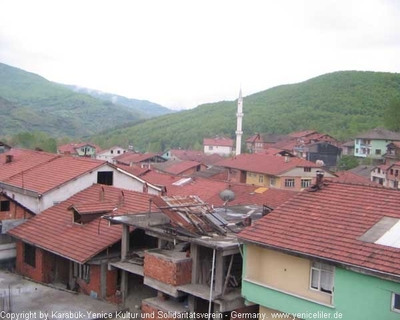 Tam boy resmi görebilmek için tıklayın